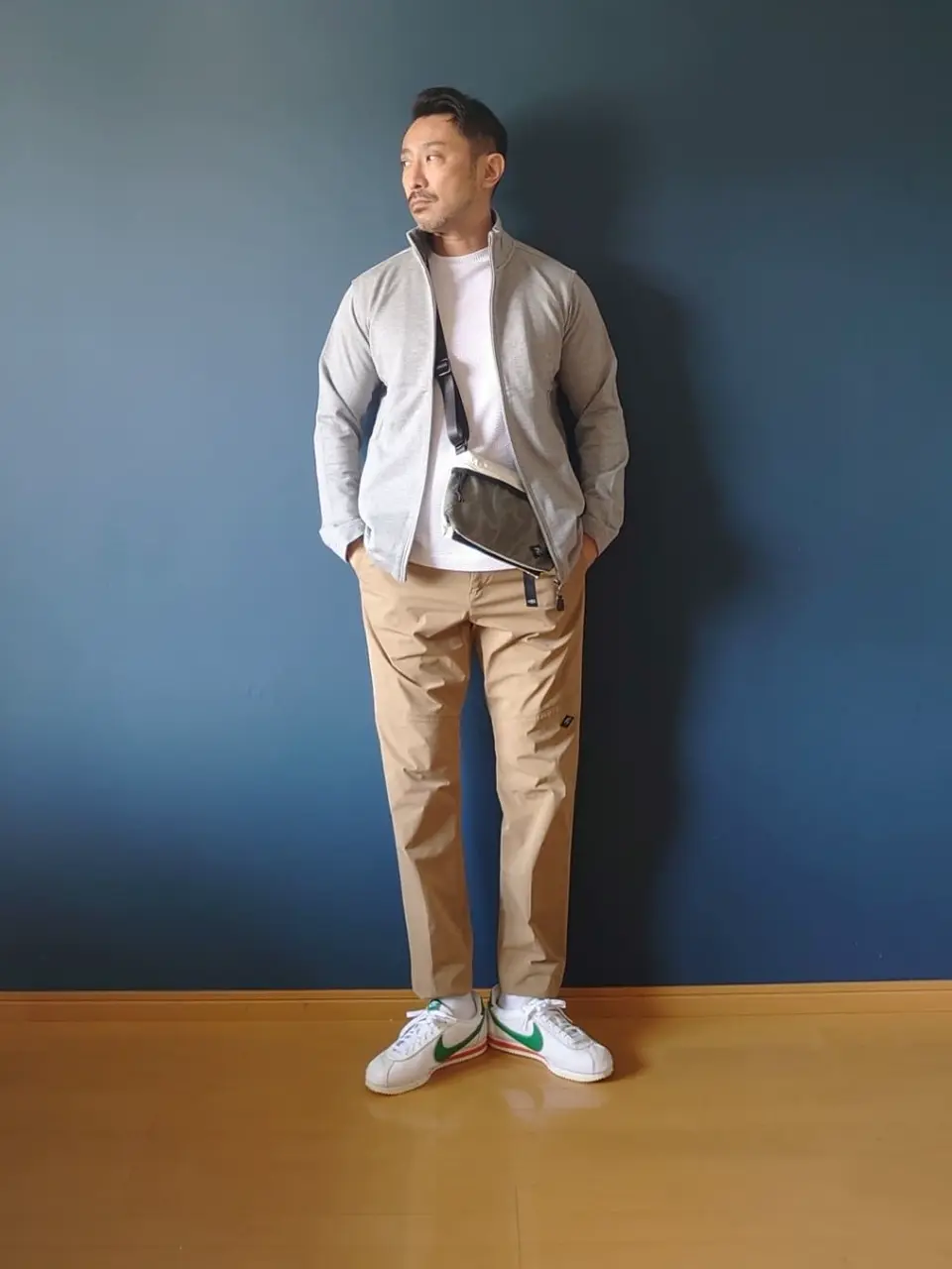 JOSEPH ABBOUD 安東 コーディネート画像