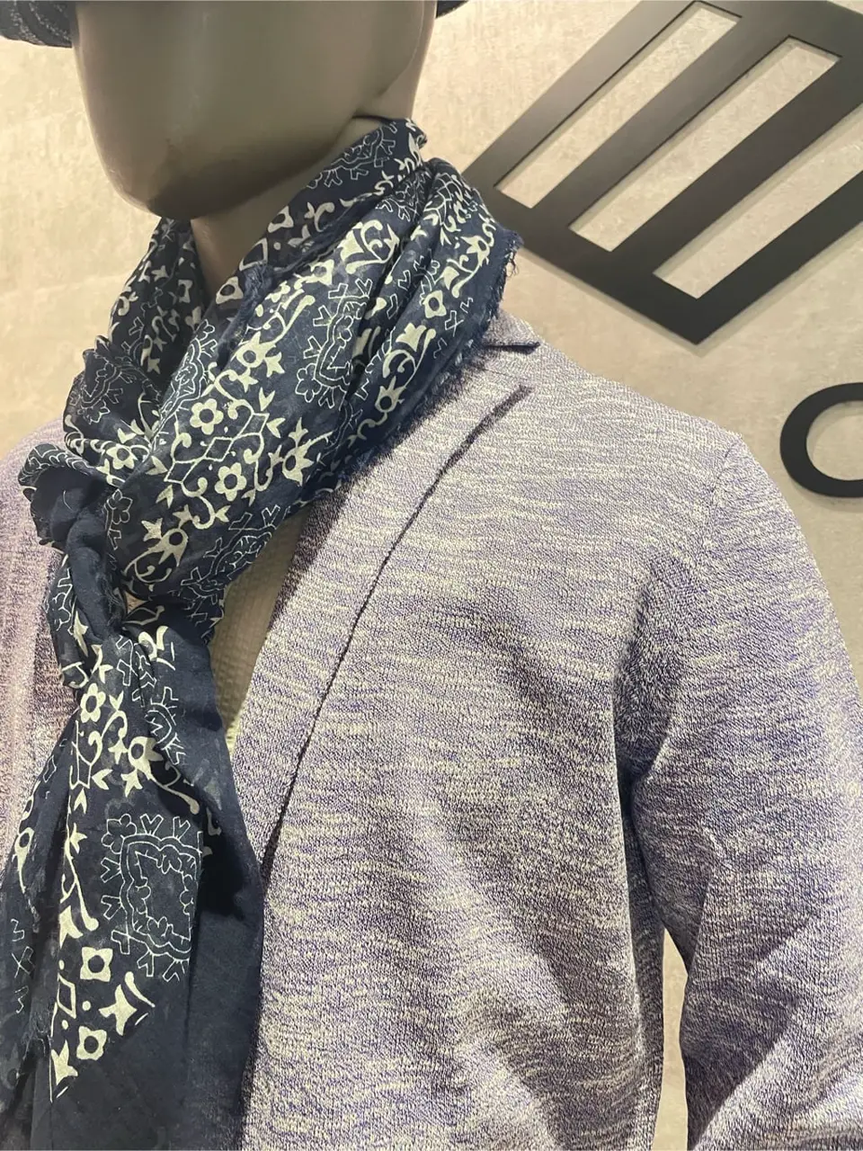 JOSEPH ABBOUD 東　 コーディネート画像