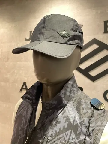 JOSEPH ABBOUD 東　 コーディネート画像