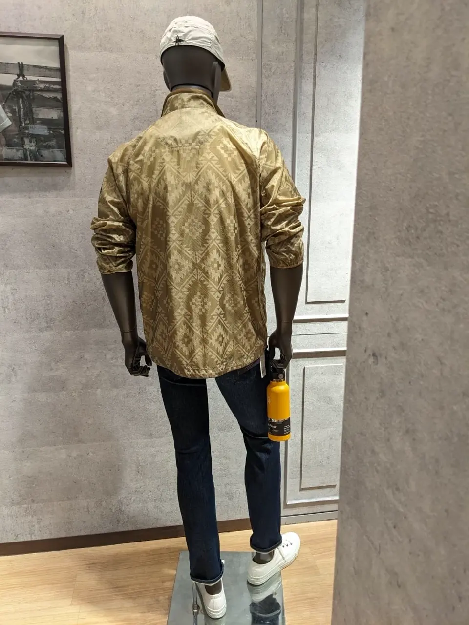 JOSEPH ABBOUD 大久 コーディネート画像