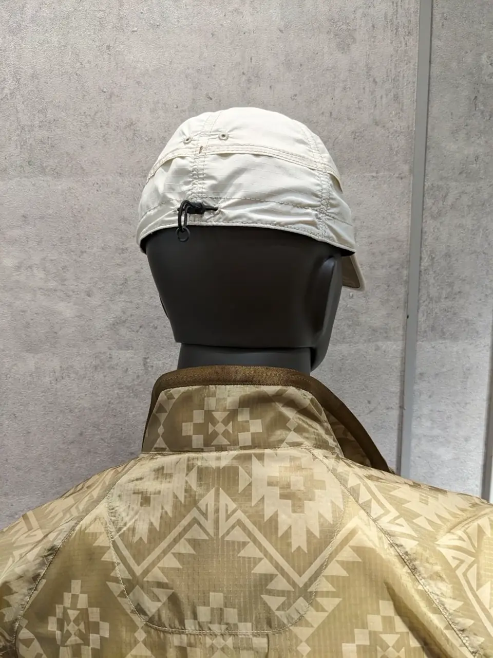 JOSEPH ABBOUD 大久 コーディネート画像