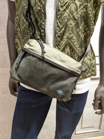 JOSEPH ABBOUD 大久 コーディネート画像