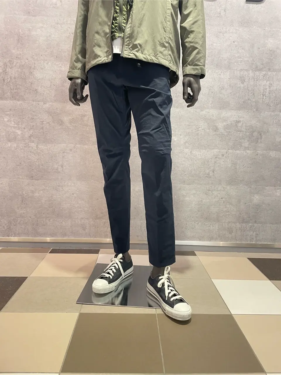 JOSEPH ABBOUD 東　 コーディネート画像