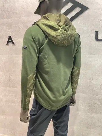 JOSEPH ABBOUD 東　 コーディネート画像