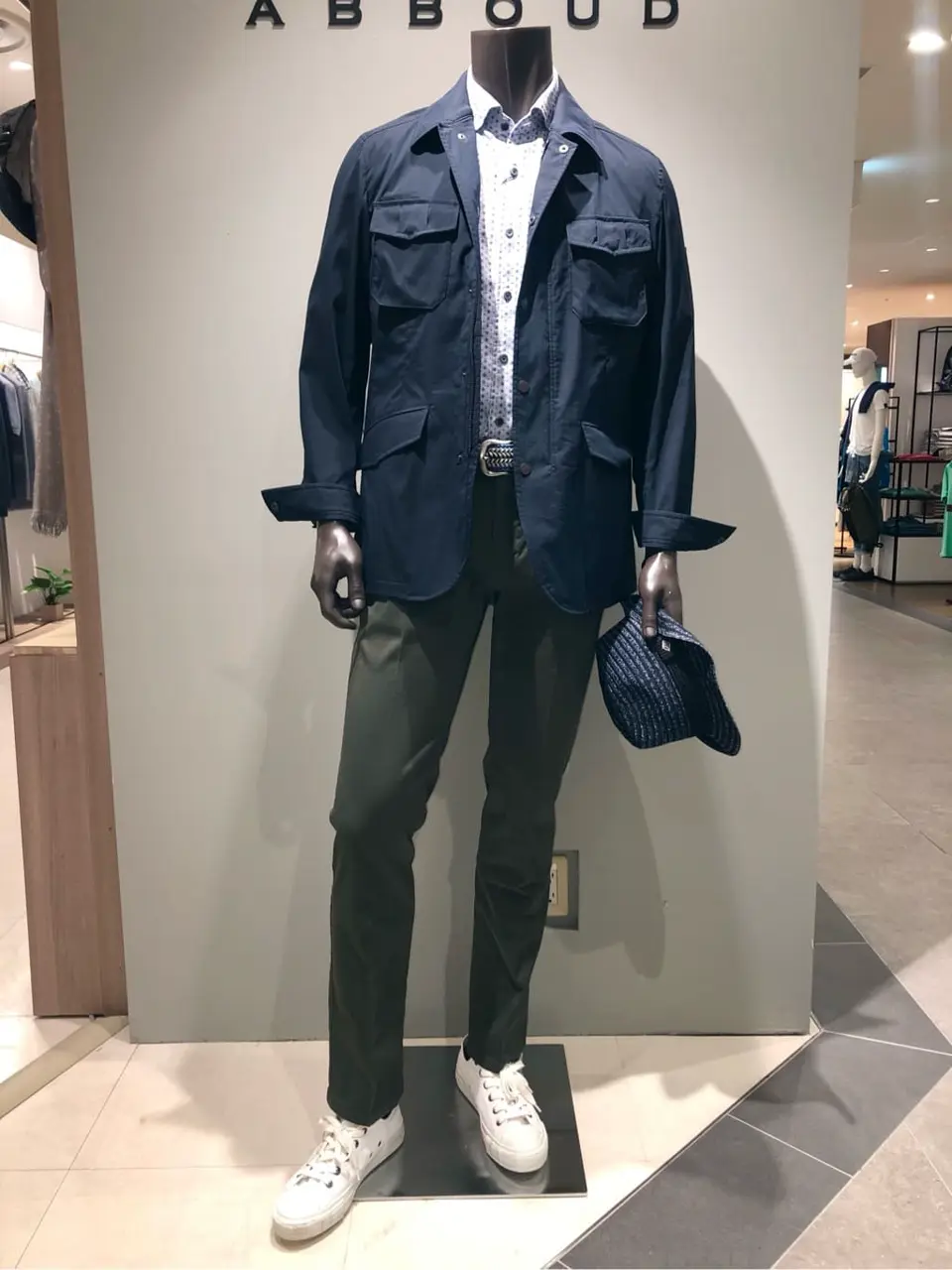 JOSEPH ABBOUD 川田 コーディネート画像