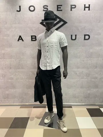 JOSEPH ABBOUD 東　 コーディネート画像