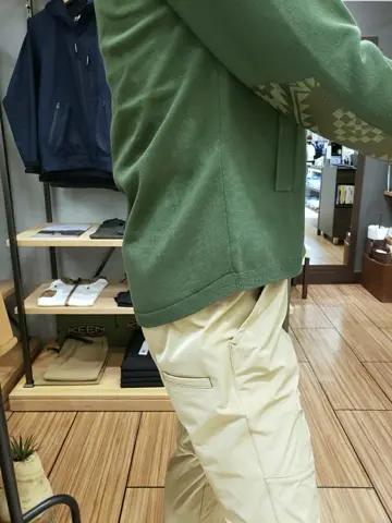 JOSEPH ABBOUD 中西 コーディネート画像