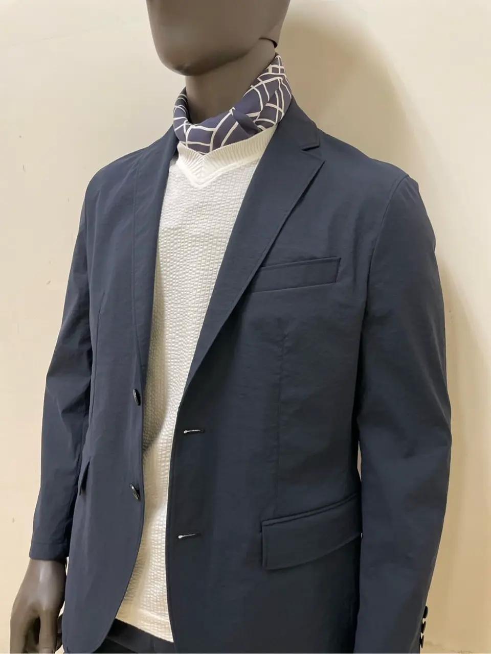 JOSEPH ABBOUD 金本 コーディネート画像