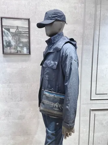 JOSEPH ABBOUD 二澤 コーディネート画像