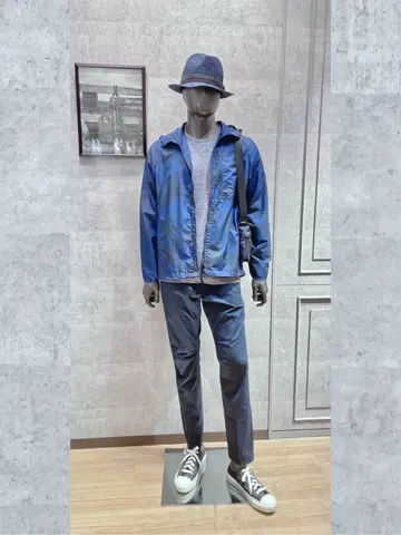 JOSEPH ABBOUD 二澤 コーディネート画像