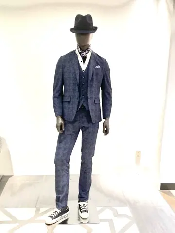 JOSEPH ABBOUD 石川 コーディネート画像