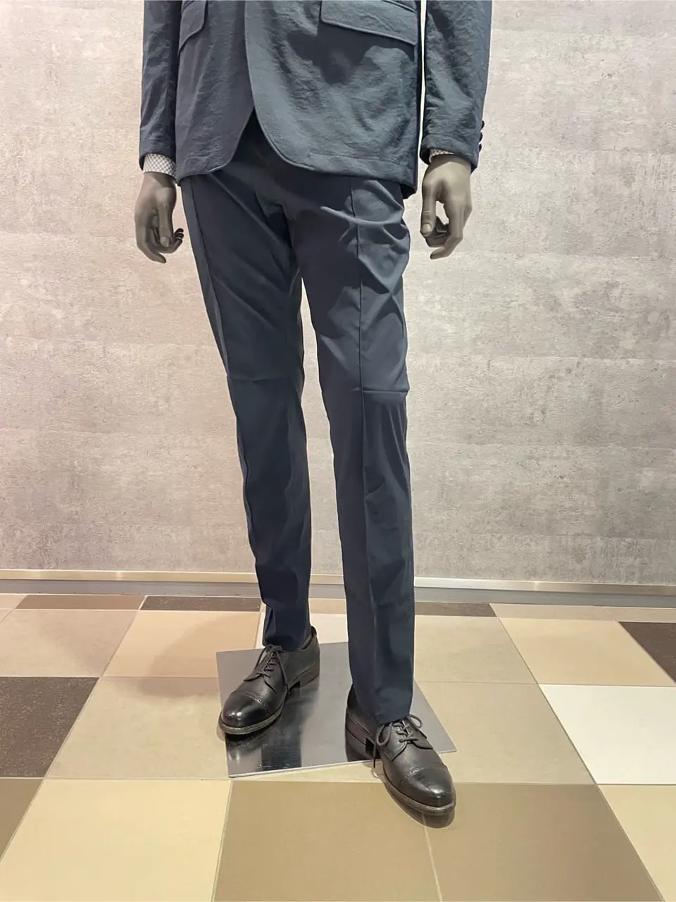 JOSEPH ABBOUD 東　 コーディネート画像