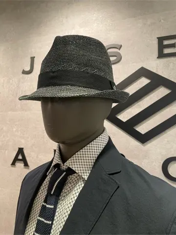 JOSEPH ABBOUD 東　 コーディネート画像