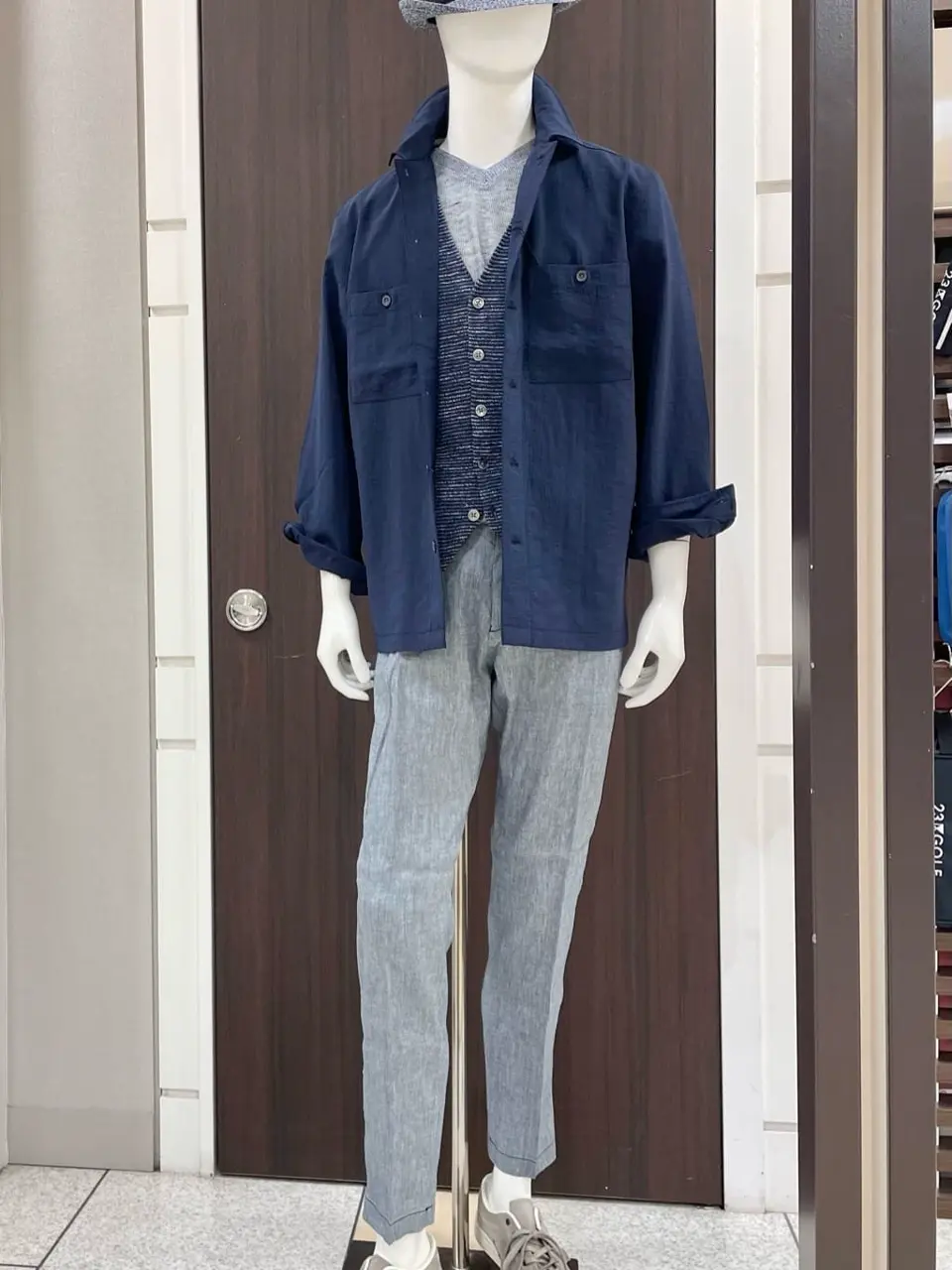 JOSEPH ABBOUD 松山 コーディネート画像