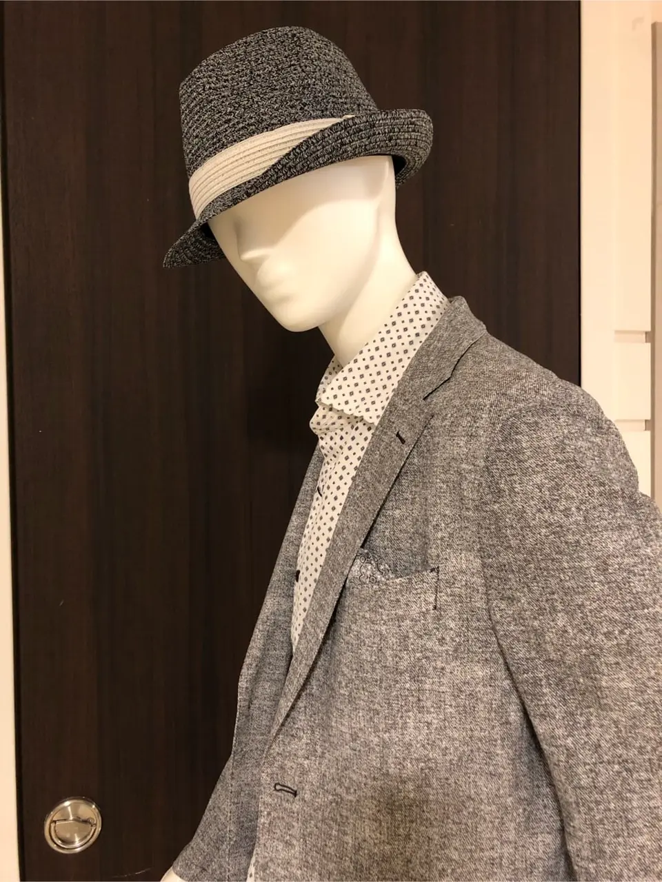 JOSEPH ABBOUD 山口 コーディネート画像