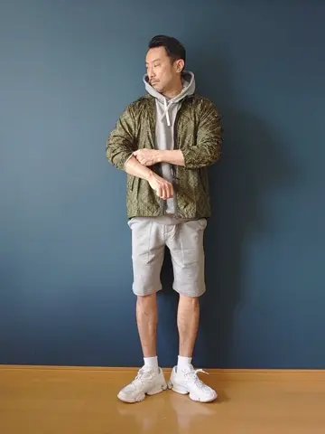 JOSEPH ABBOUD 安東 コーディネート画像