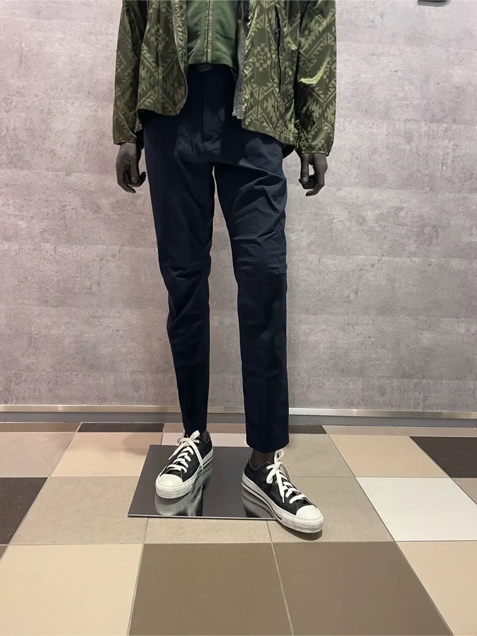 JOSEPH ABBOUD 東　 コーディネート画像