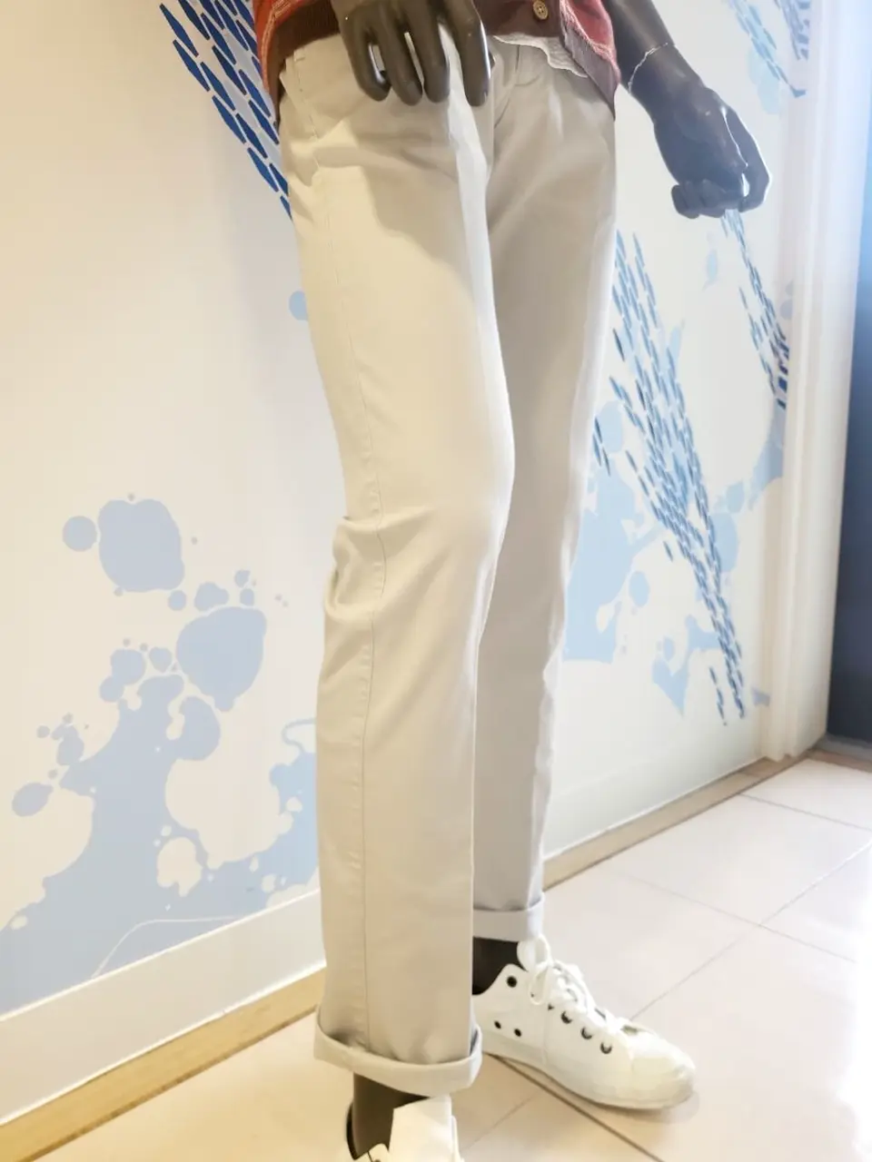 JOSEPH ABBOUD 亀井 コーディネート画像