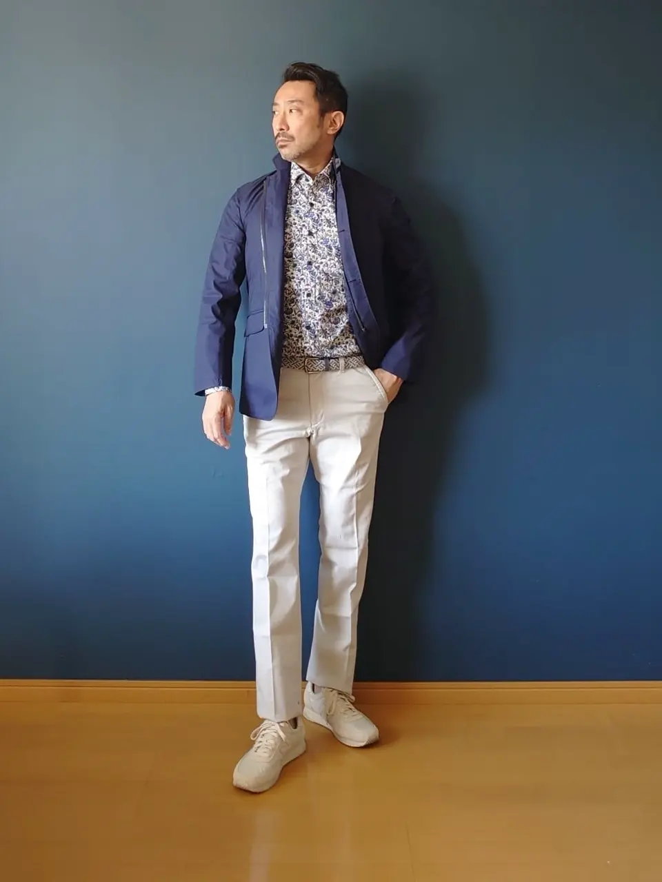 JOSEPH ABBOUD 安東 コーディネート画像