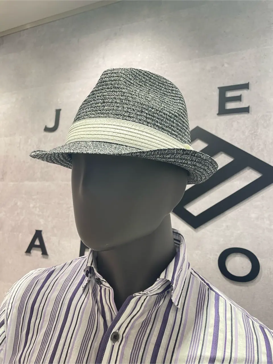 JOSEPH ABBOUD 東　 コーディネート画像