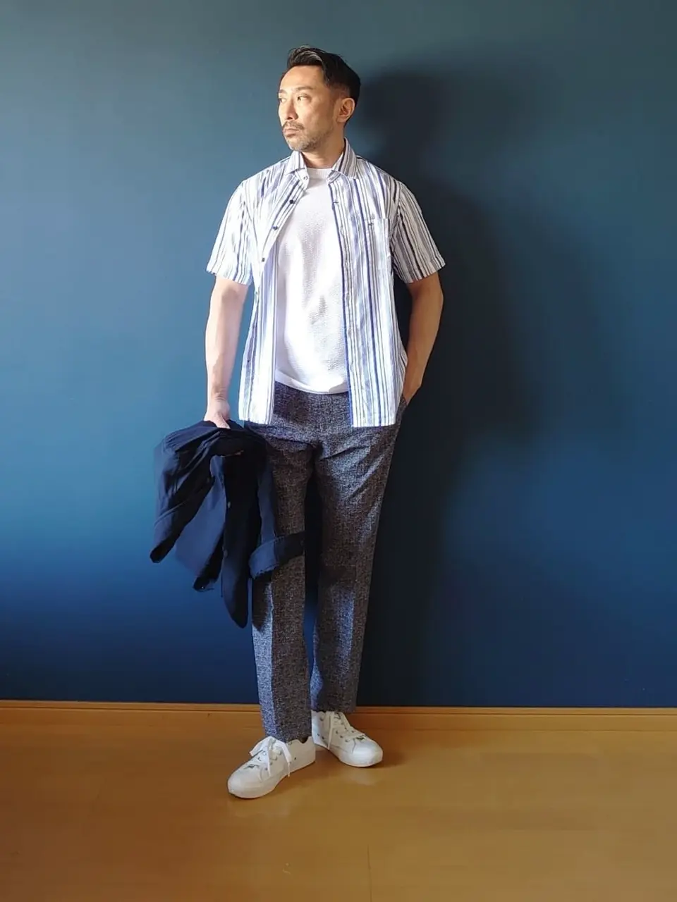 JOSEPH ABBOUD 安東 コーディネート画像