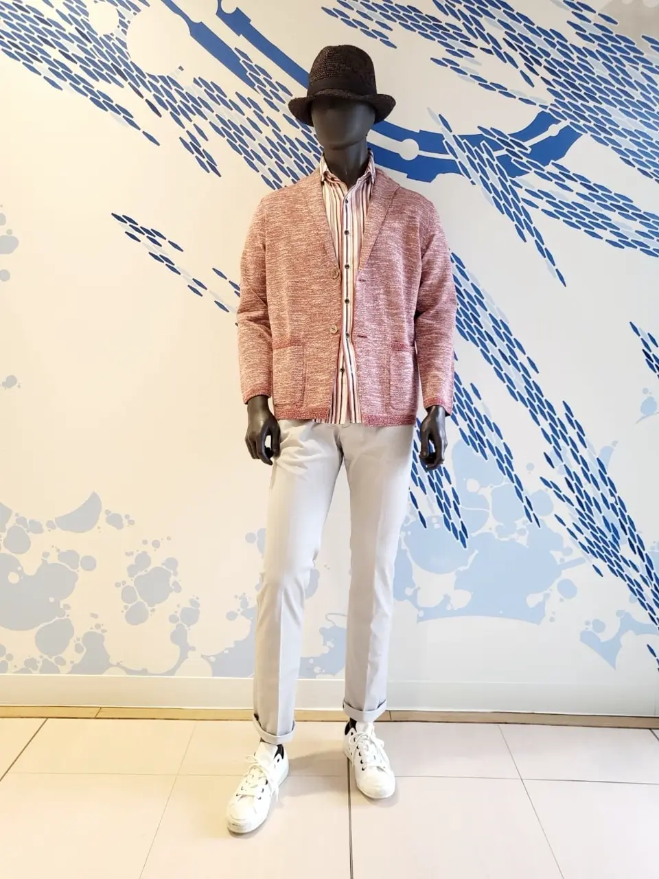  亀井 コーディネート画像