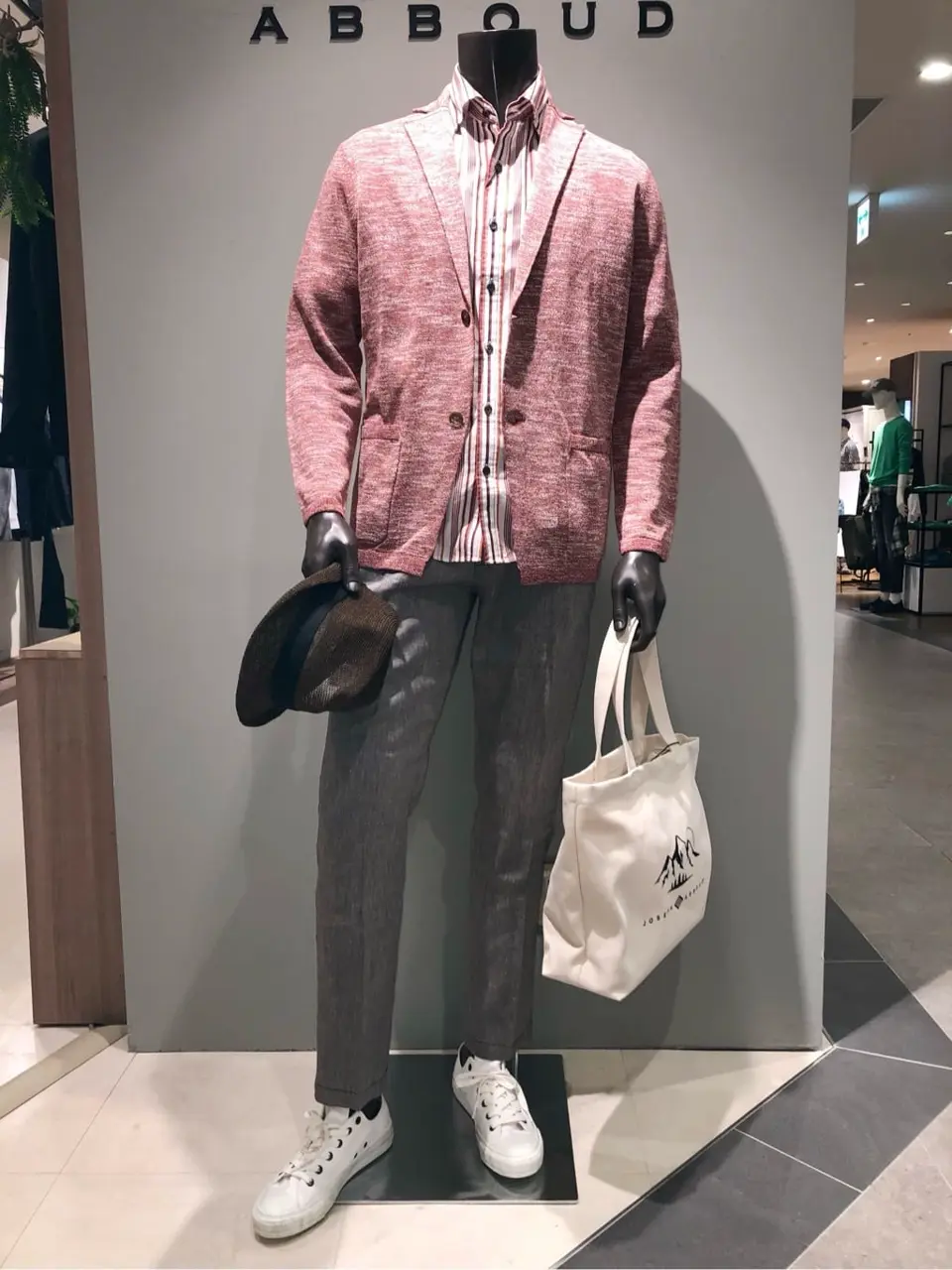 JOSEPH ABBOUD 川田 コーディネート画像