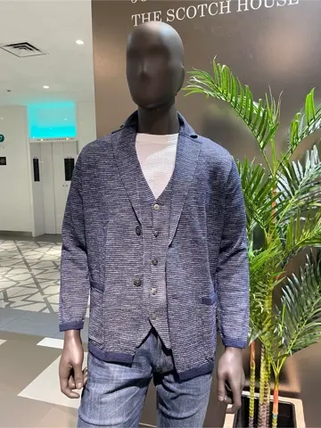 JOSEPH ABBOUD 渡辺あやこ コーディネート画像