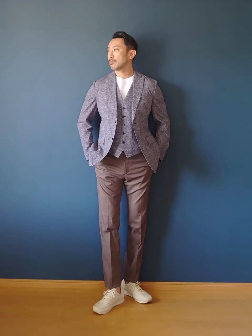 JOSEPH ABBOUD 安東 コーディネート画像