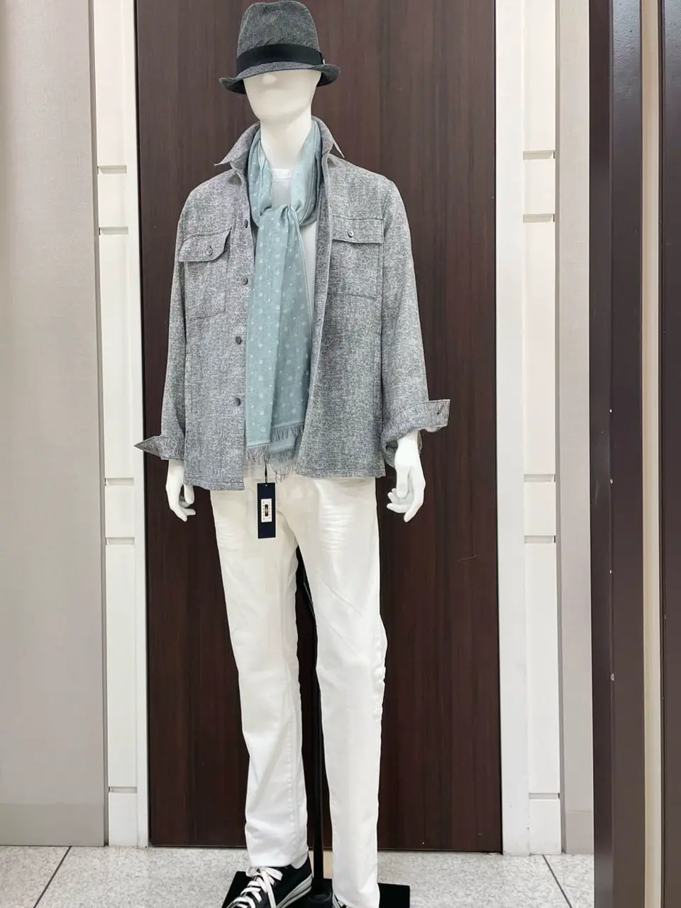 JOSEPH ABBOUD 松山 コーディネート画像