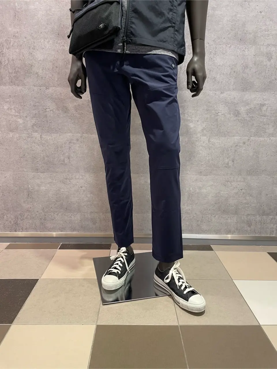 JOSEPH ABBOUD 東　 コーディネート画像