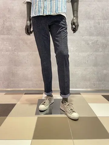 JOSEPH ABBOUD 東　 コーディネート画像