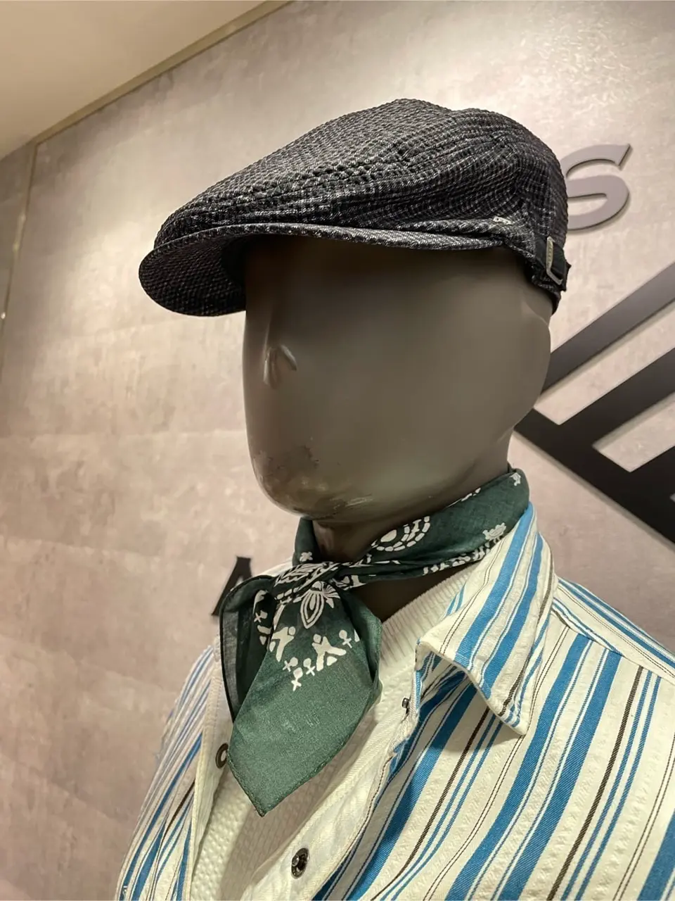 JOSEPH ABBOUD 東　 コーディネート画像