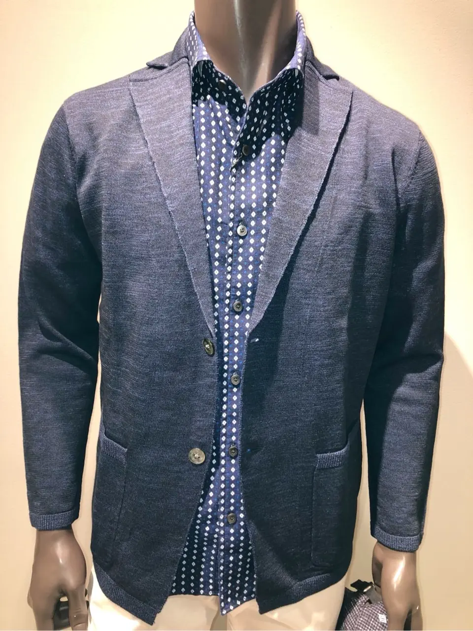 JOSEPH ABBOUD 川田 コーディネート画像