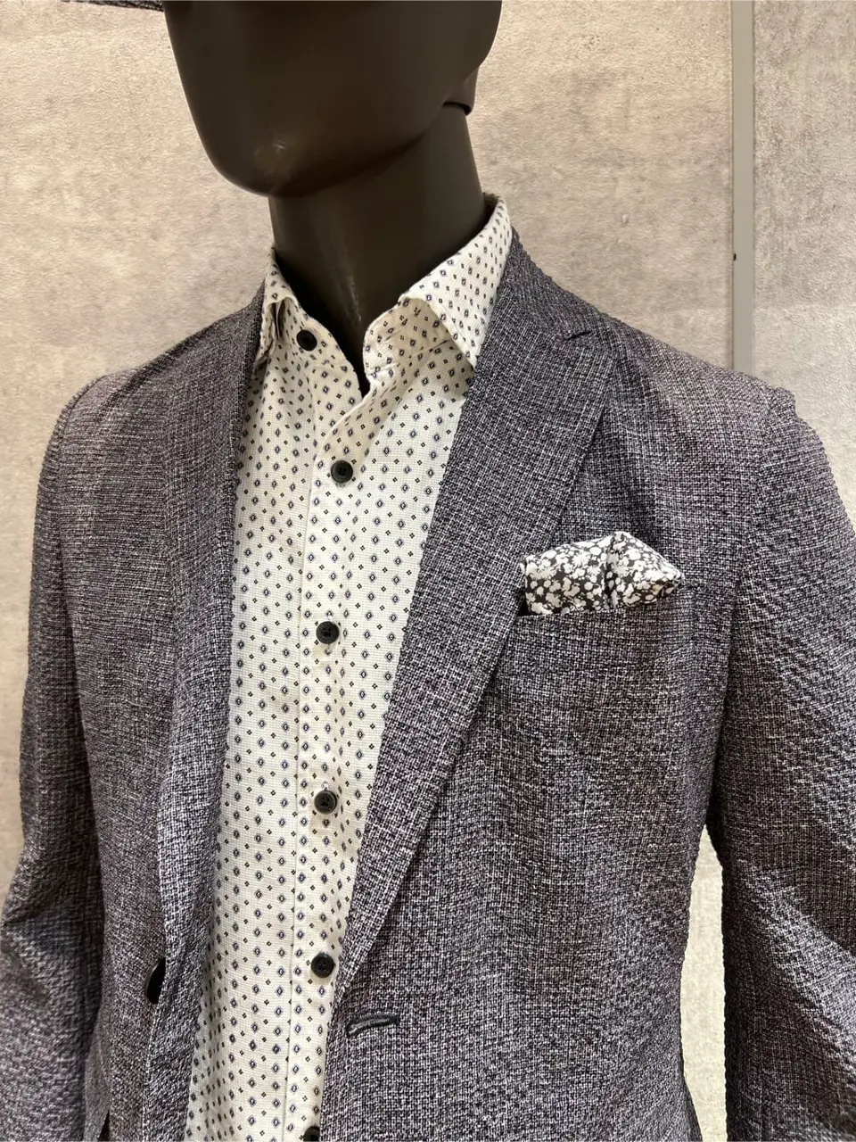 JOSEPH ABBOUD 上條 コーディネート画像