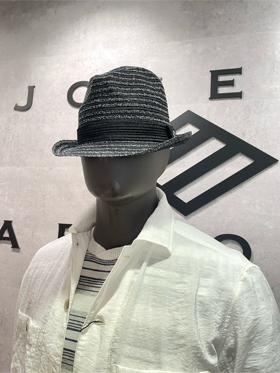 JOSEPH ABBOUD 東　 コーディネート画像