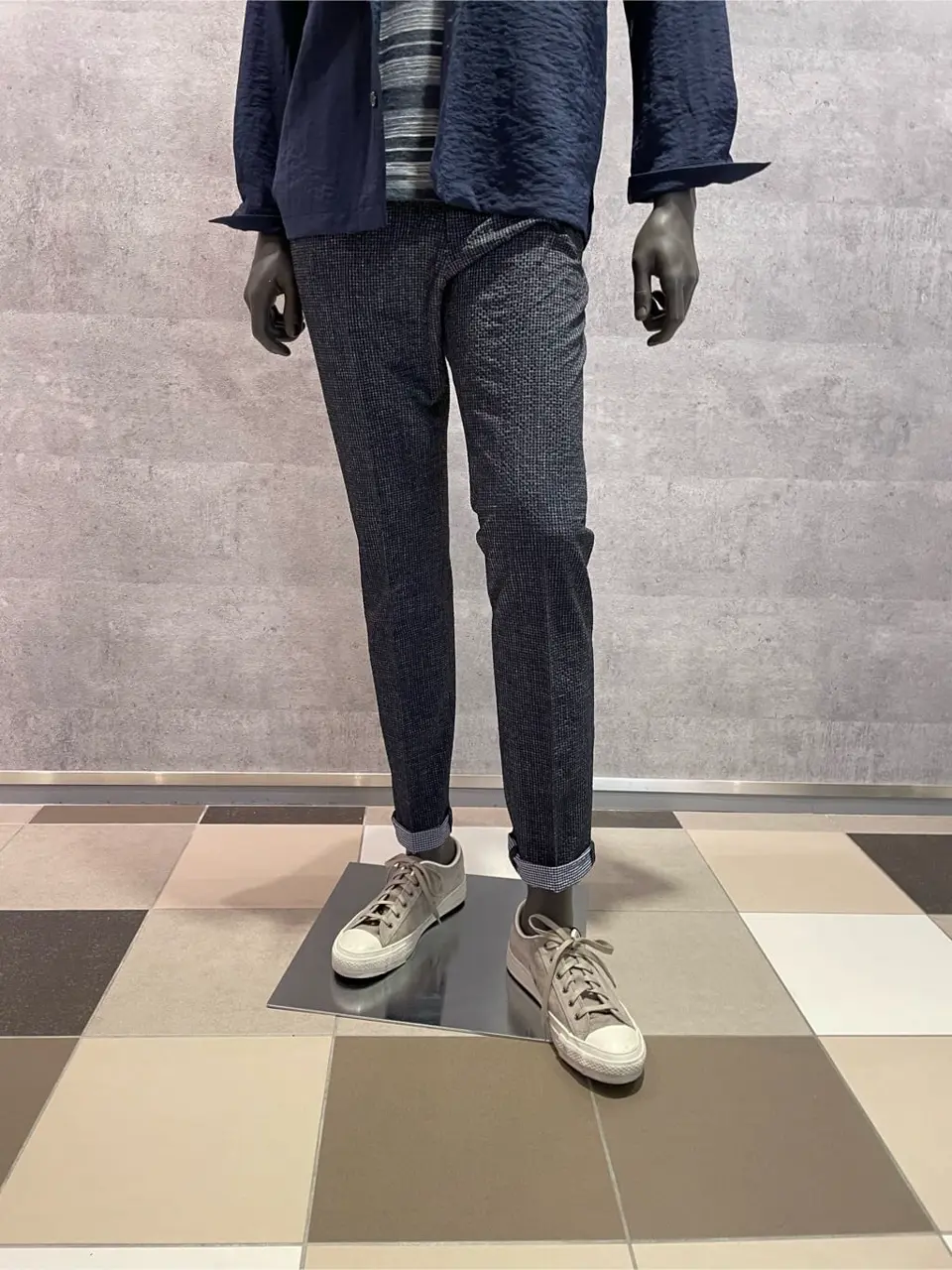 JOSEPH ABBOUD 東　 コーディネート画像