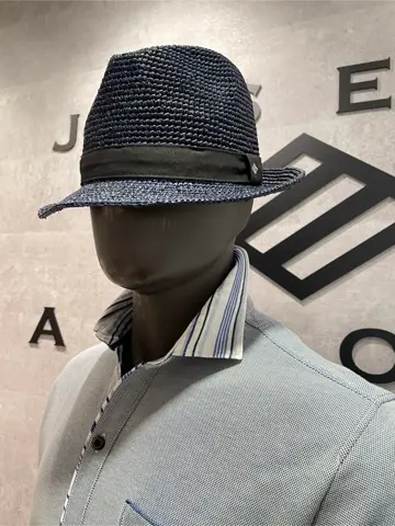 JOSEPH ABBOUD 東　 コーディネート画像