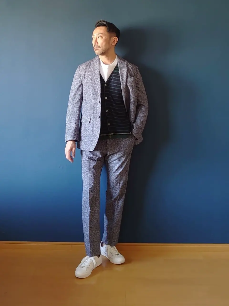 JOSEPH ABBOUD 安東 コーディネート画像