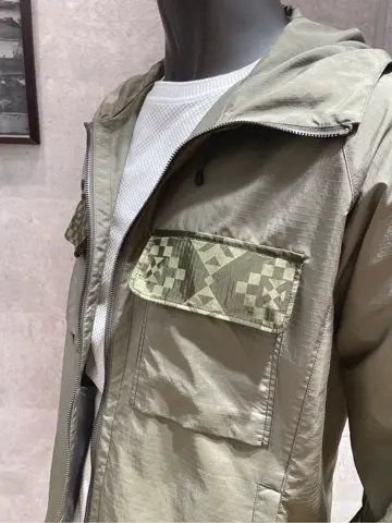 JOSEPH ABBOUD 二澤 コーディネート画像