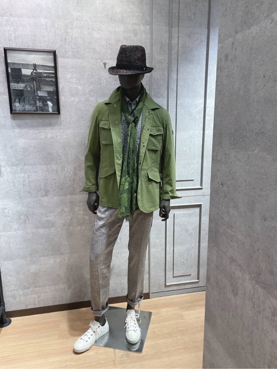  上條 コーディネート画像