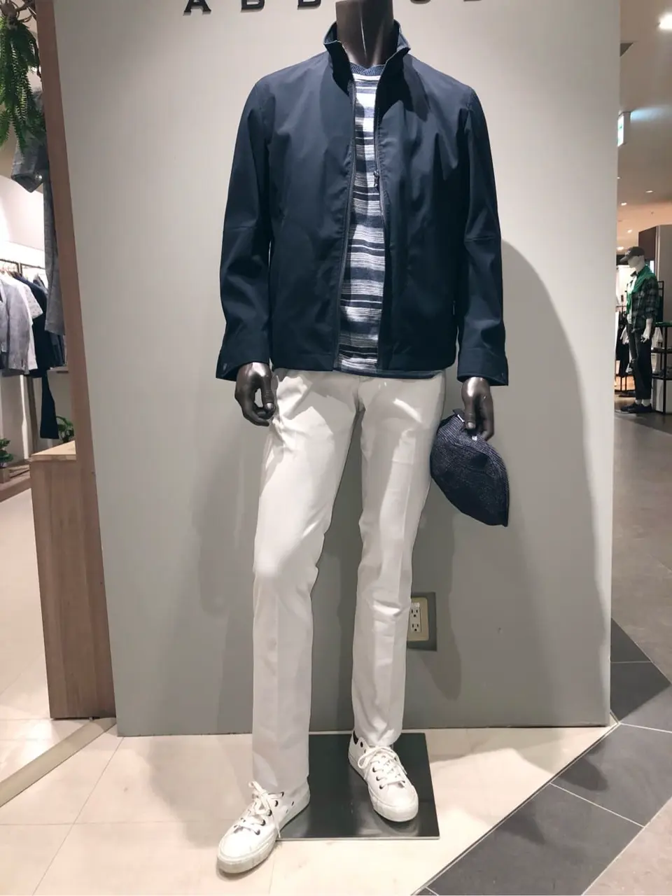 JOSEPH ABBOUD 川田 コーディネート画像