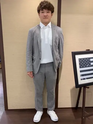 JOSEPH ABBOUD 高橋 コーディネート画像
