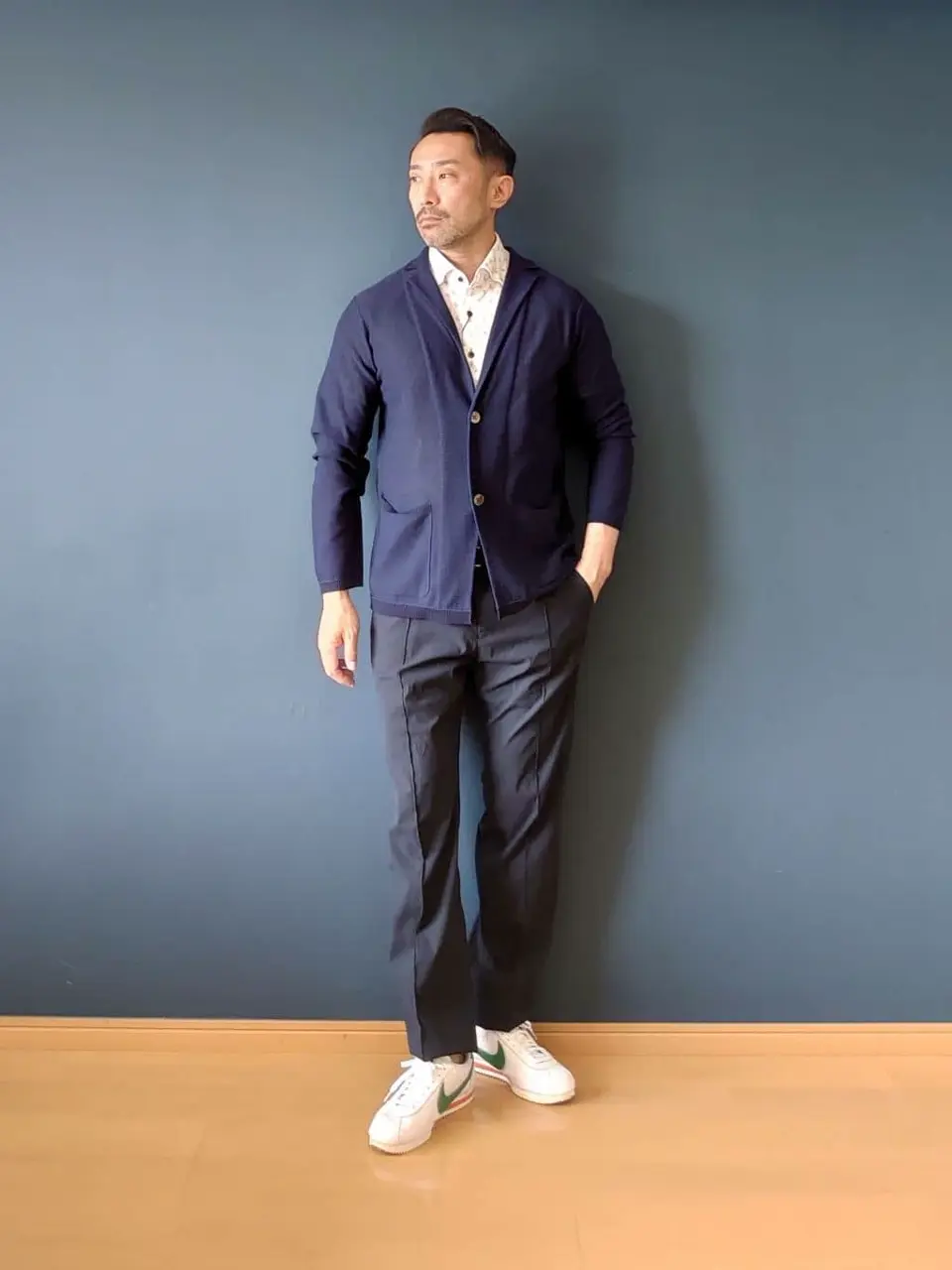 JOSEPH ABBOUD 安東 コーディネート画像