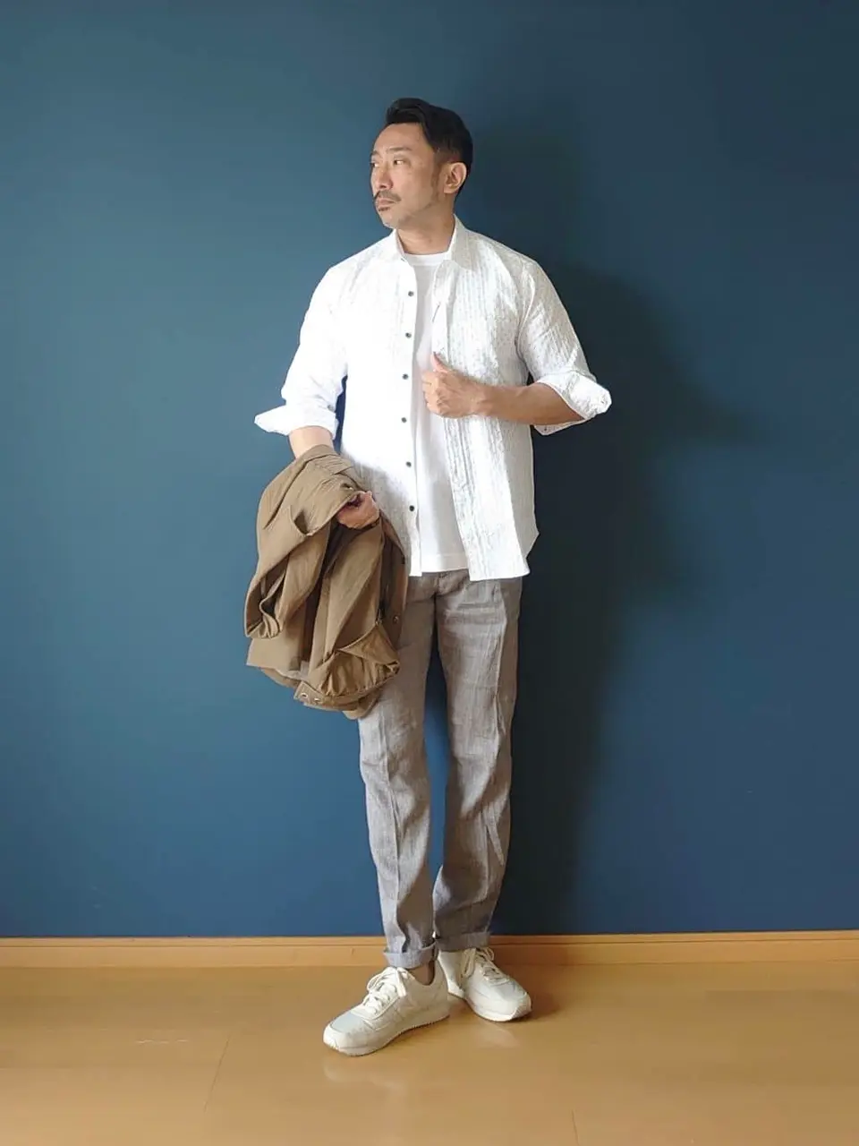 JOSEPH ABBOUD 安東 コーディネート画像