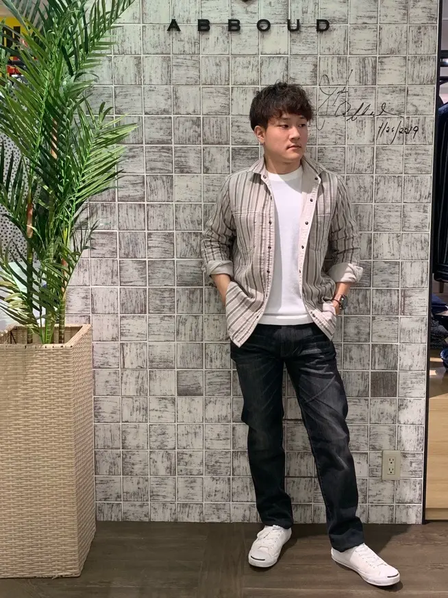 JOSEPH ABBOUD 高橋 コーディネート画像