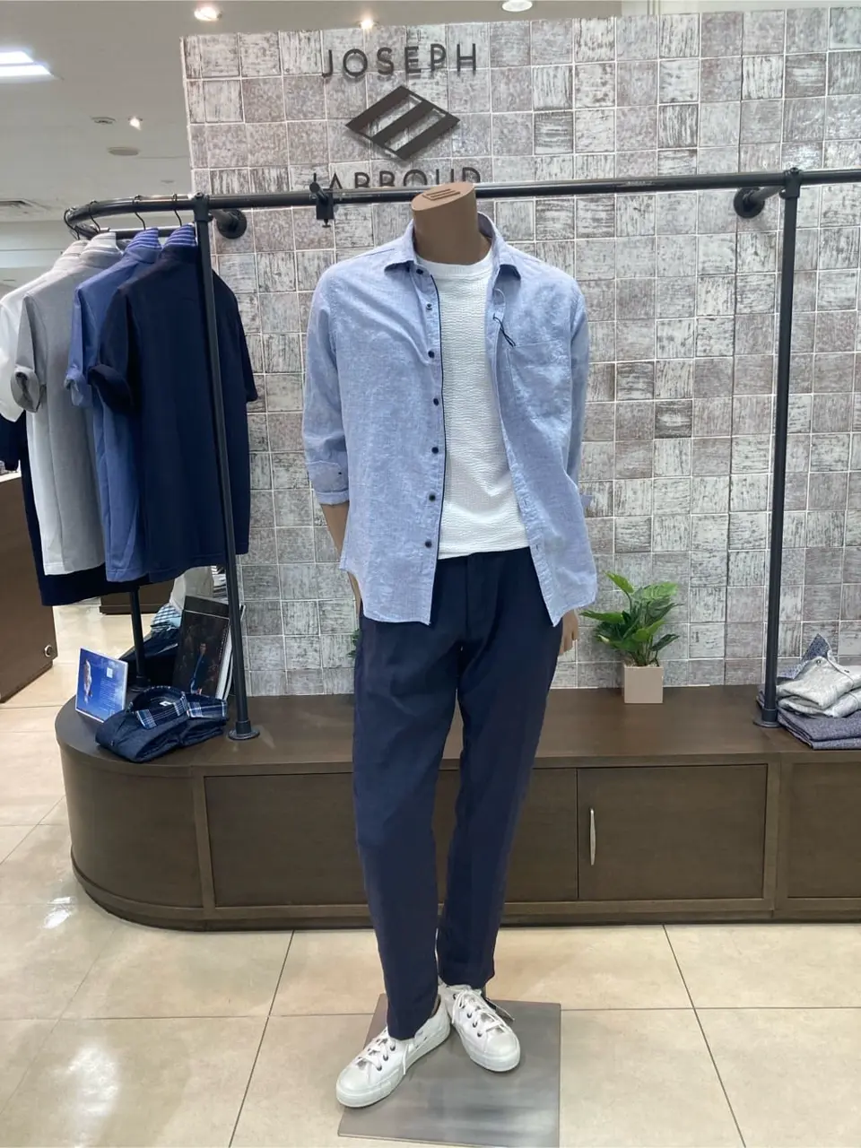  上田 コーディネート画像