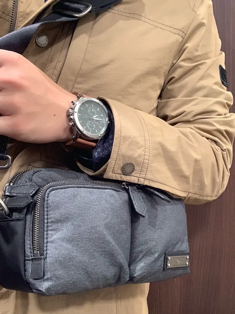 JOSEPH ABBOUD 高橋 コーディネート画像