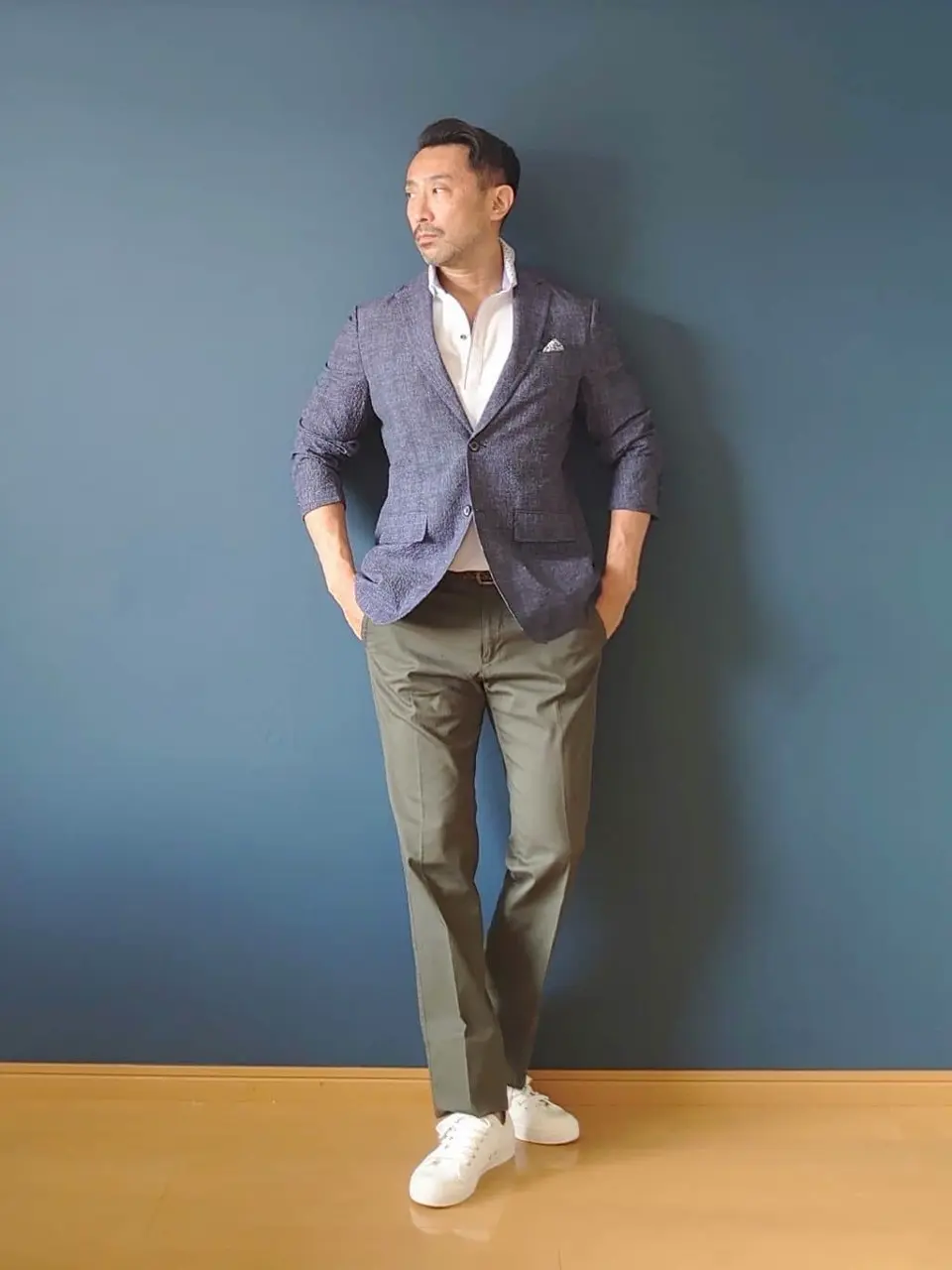 JOSEPH ABBOUD 安東 コーディネート画像