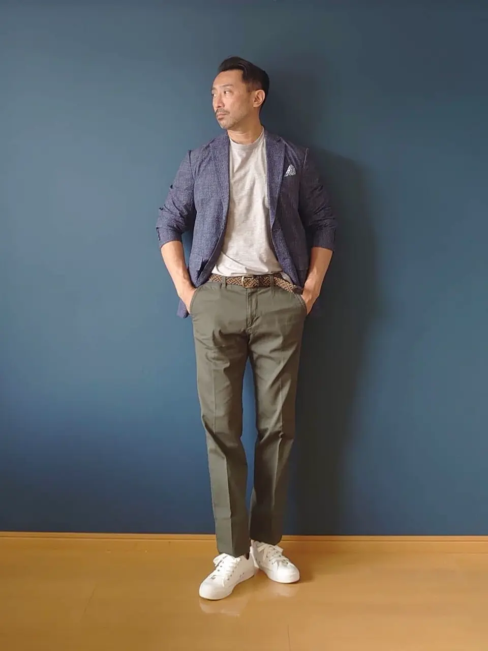 JOSEPH ABBOUD 安東 コーディネート画像